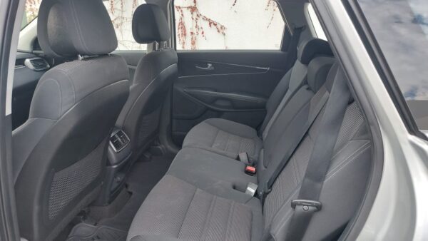 Kia Sorento EX 2.4 AUT 2017 - Imagen 9