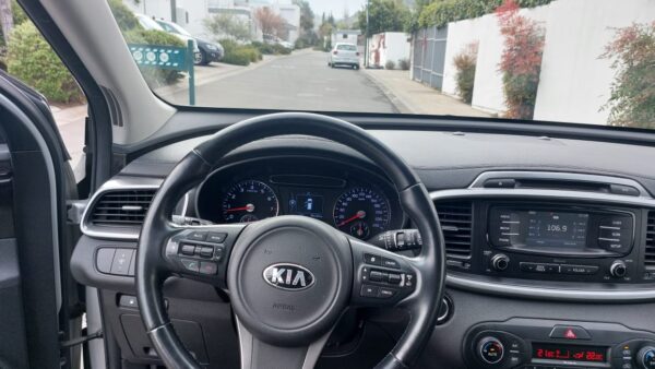 Kia Sorento EX 2.4 AUT 2017 - Imagen 8