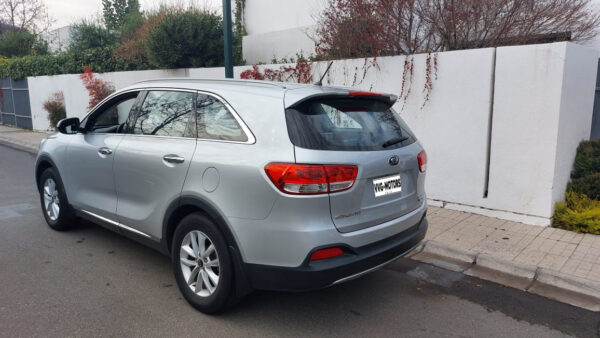 Kia Sorento EX 2.4 AUT 2017 - Imagen 7