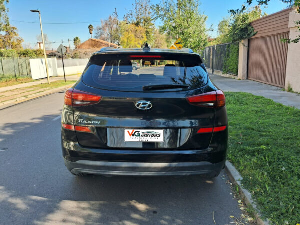 Hyundai Tucson TL 2.0 AT 2018 - Imagen 8