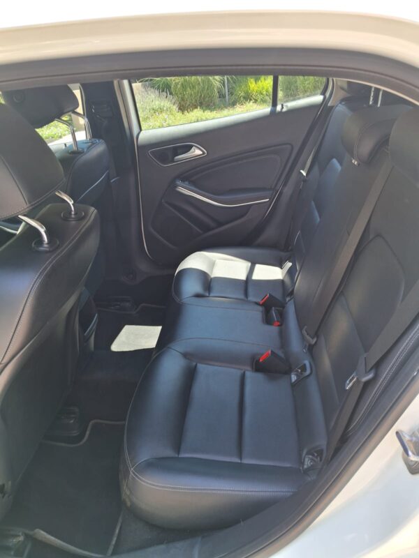 MERCEDES BENZ  GLA 200 HB 1.6 2020 - Imagen 9