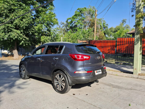 Kia Sportage R 2.0 2012 - Imagen 8