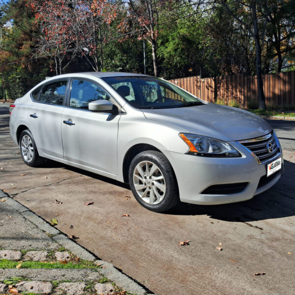 NISSAN Sentra Sense CVT 2015