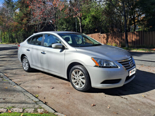NISSAN Sentra Sense CVT 2015 - Imagen 3